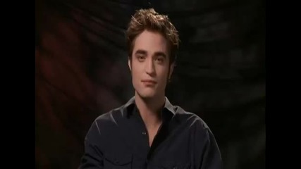 New Moon Cast greets their fans :)