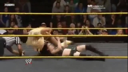Check Out The Future of The Wwe Diva Division Paige vs Summer Rae