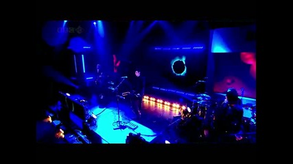 Pendulum - Watercolour ( Friday Night With Jonathan Ross 05 - 28 - 10) ( H D ) 