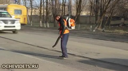 Ето как работят в Русия''пътна служба''