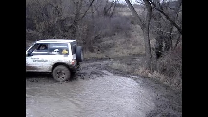 1 бар под капака 