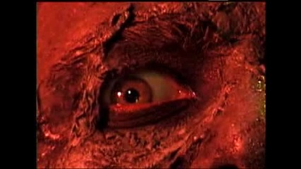 Six Feet Under - The Day The Dead Walking