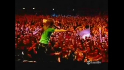 Avril Lavigne - Abc Family 2
