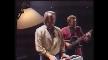 U2 Dancing Queen live 