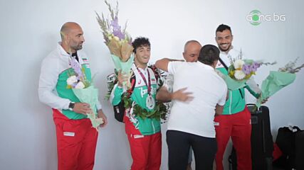 Емоционално посрещане за Еди Назарян след златния медал