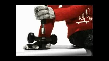Close Up Fingerboard Set Up Animation.