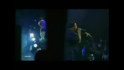 Dr Dre Feat Eminem & Xzibit - Whats The Difference (live)