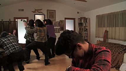 Bruno Mars - The Lazy Song Official Video