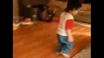 Amazing Breakdancing Kid