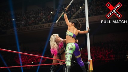 Alexa Bliss vs. Bayley - Raw Women's Title Kendo Stick on a Pole Match: WWE Extreme Rules 2017 (Full Match - WWE Network