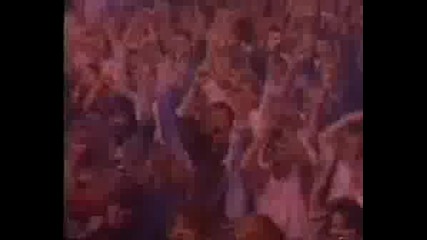 Def Leppard - Pour Some Sugar On Me