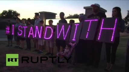 USA: Dozens stand with Ahmed with solidarity prayer at MacArthur High