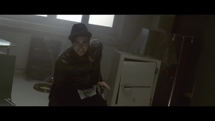 Eric Saade feat Dev - Hotter Than Fire ( Official Video)