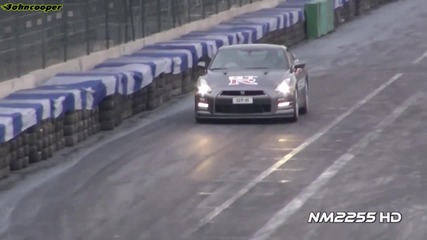 2013 Nissan Gtr - Powerslides and Accelerations