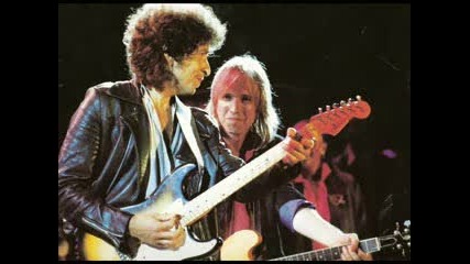 Bob Dylan & Tom Petty - Knockin On Heavens Door