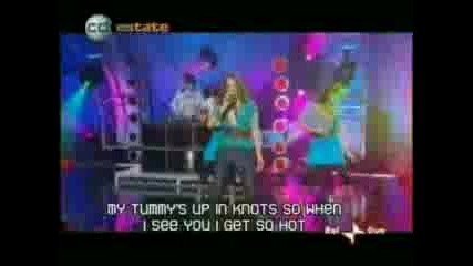 Rihanna - Sos [ Live ]