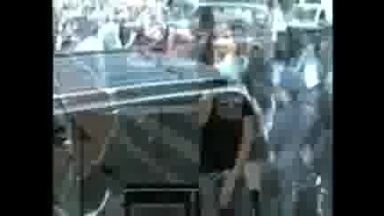 2008 - 12 - 10 - Tokio Hotel - Perez Hilton Says - Th Conce
