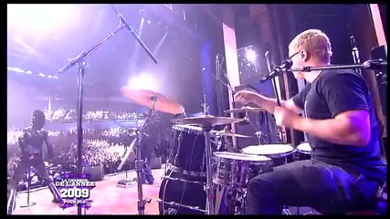 09 - 12 - 30 - La chanson de lannee - Tokio Hotel - World behind my wall 