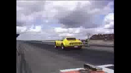 Corvette vs. Camaro Z28