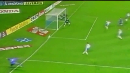Невъзможен гол на Roberto Carlos