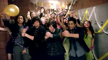 Много готина ! Allstar Weekend ~ Not Your Birthday 