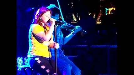 Kelly Clarkson Cry Live Iowa State Fair August 2009 