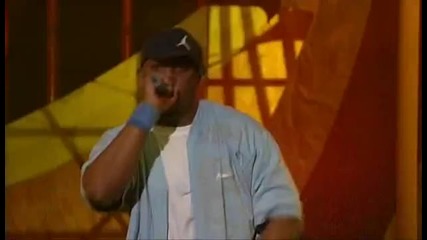 Eminem - The Anger Management Tour - Part 02 