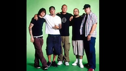 Disturbed, Limp Bizkit, Linkin Park, Dmx, Cypress hill, Papa Roach - Shout 