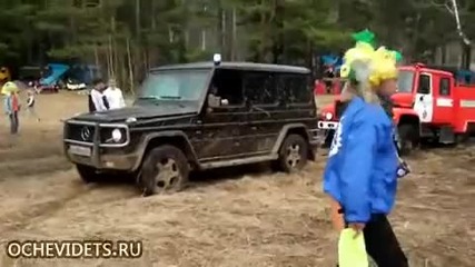 Mercedes G-klasse дърпа Пожарна !!!