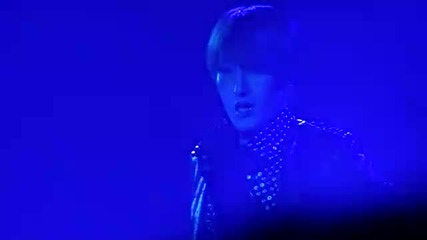 [fancam] 110129 Super Junior Ss3 in Singapore Zhoumi solo