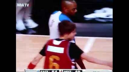 Justin Bieber 2011 Nba