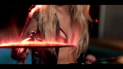 Shakira feat. Rihanna - Can't Remember to Forget You (official Video)