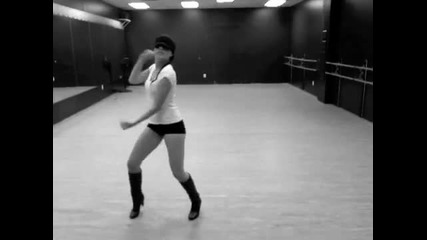 Как да научим танца на Lady Gaga - Alejandro 