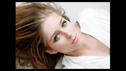 Esmee Denters - It Could Still Turn