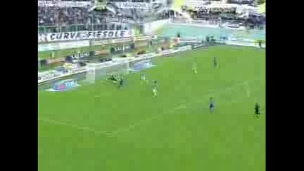Fiorentina 3 - 0 Siena , Vieri