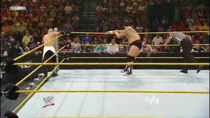 Wwe N X T 27/07/10 Husky Harris vs Kaval 