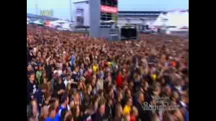 Papa Roach - Between Angels Insects Live