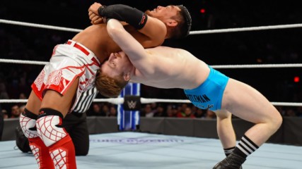 Akira Tozawa vs. Gentleman Jack Gallagher: WWE 205 Live, Oct. 3, 2018