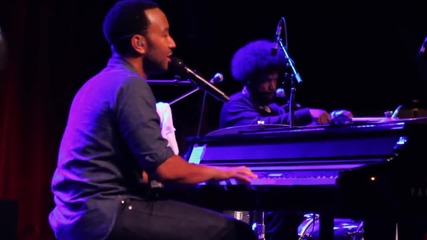 John Legend & The Roots - Shine ( Live from Brooklyn Bowl )