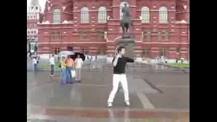 Тектоник По Улиците На Москва