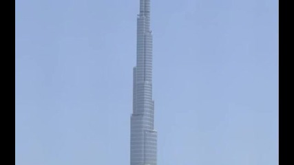 Най - високият гараж на света във небостъргача Бурж Халифа на 615 метра 
