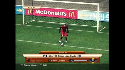 Pes 2010 vratarq na Australia neshty ne vidq topkata ;d 