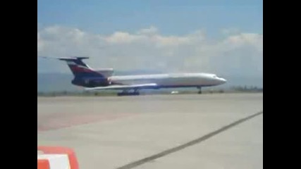 Tu 154 push back and start the engines