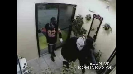Крадци идиоти заснети от охранителна камера 