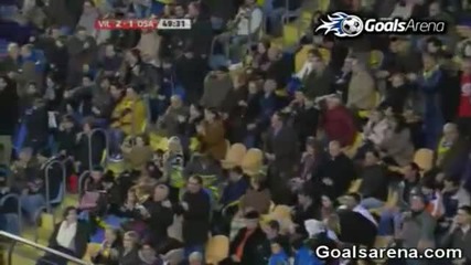 Villarreal vs Osasuna - Супер гол от центъра (15.01.2011) 