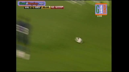 Valencia - Arsenal 2 - 0 Goal na David Villa