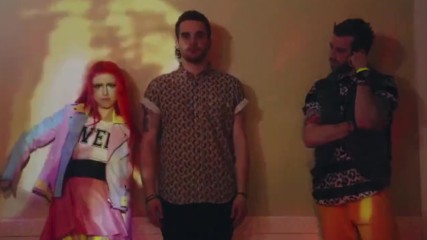 Paramore - Still Into You