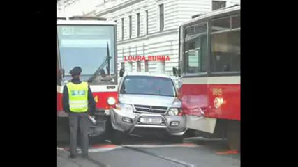 Жените На Колела
