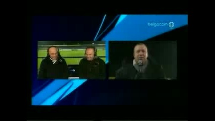 Вратар Допуска Гол, След Което Е Наказан Же