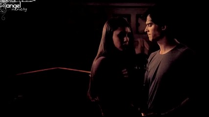 ..можем да имаме един момент..[damon and Elena]